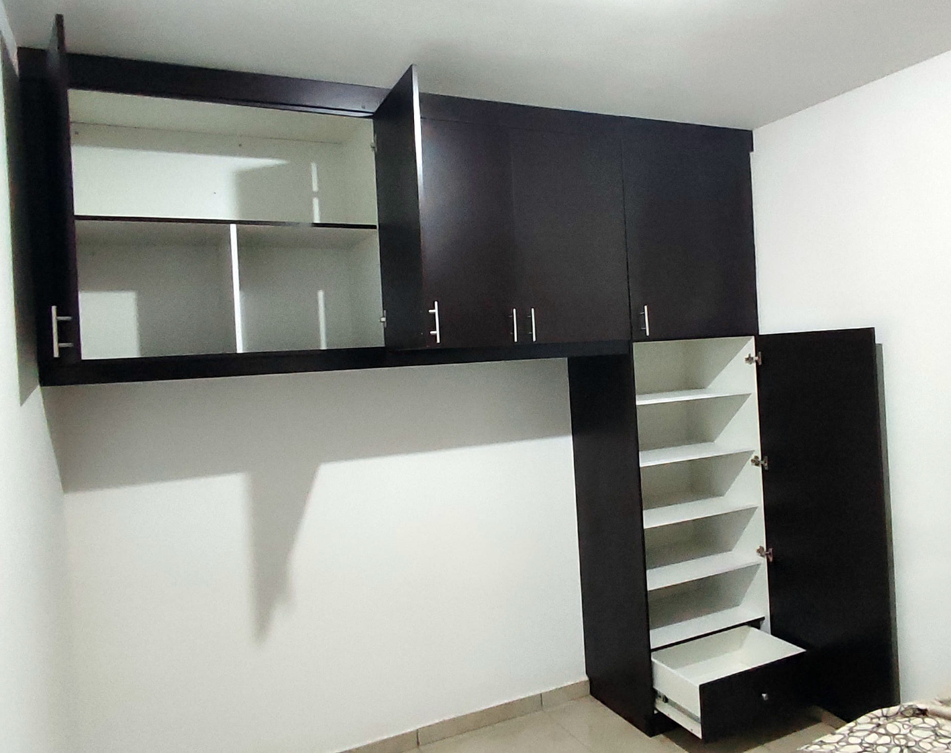Cocina integral contemporanea Rome
